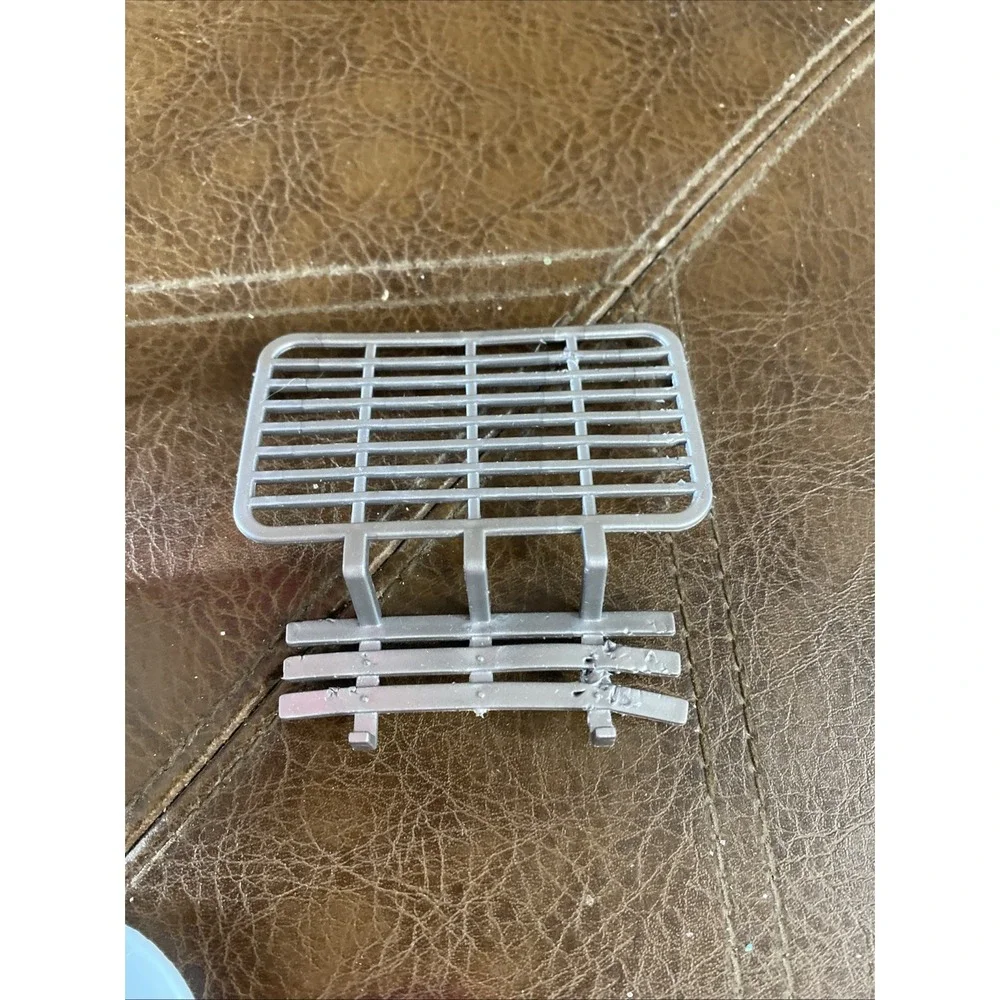 Barbie Barbecue Grill Picnic Fun 1989‎ Cooler Food Plates Accessories Vintage